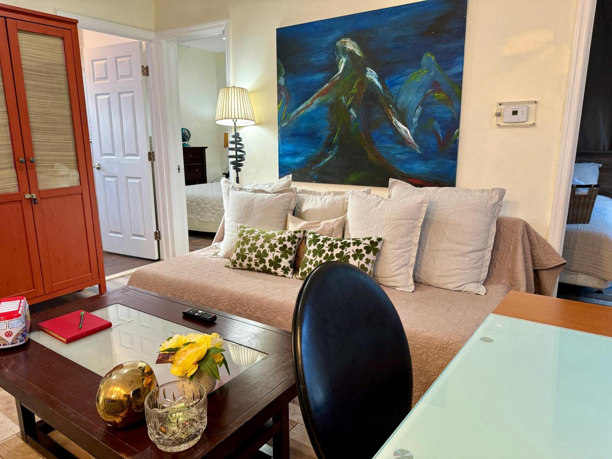 Private Rooms At Miami Centrally Located With Free Parking Exterior photo